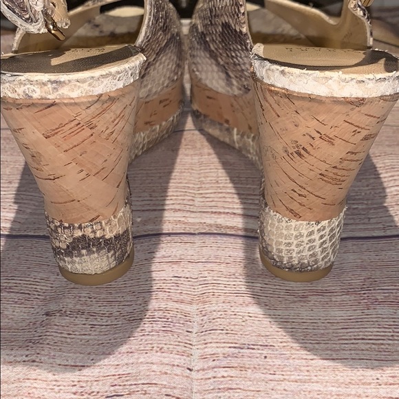 Stuart Weitzman Snake Print Wedge Heels 5M #9 - Picture 6 of 6